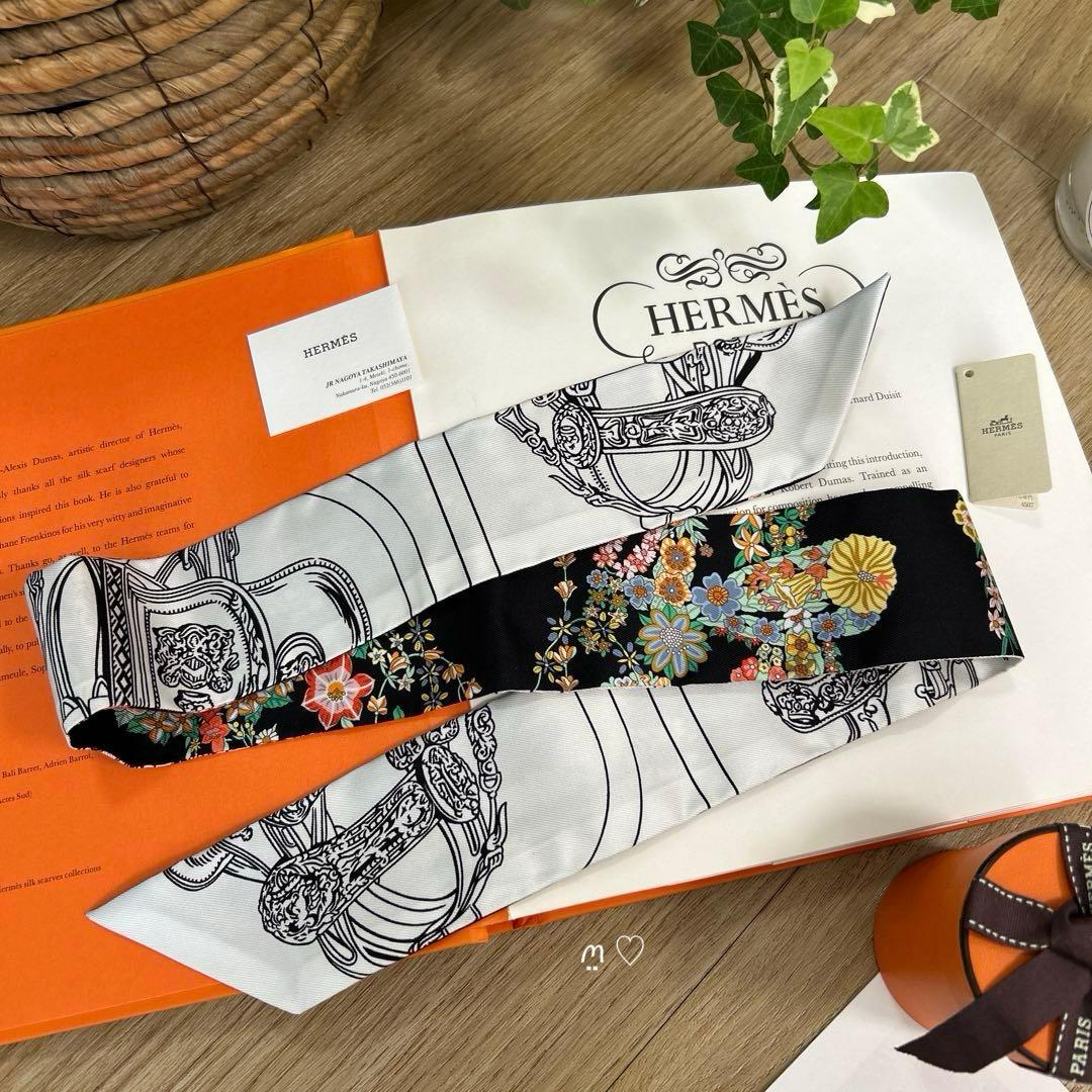 HERMES　エルメス　ツイリー　ブリッドドゥガラアンフルール　25SS　花柄