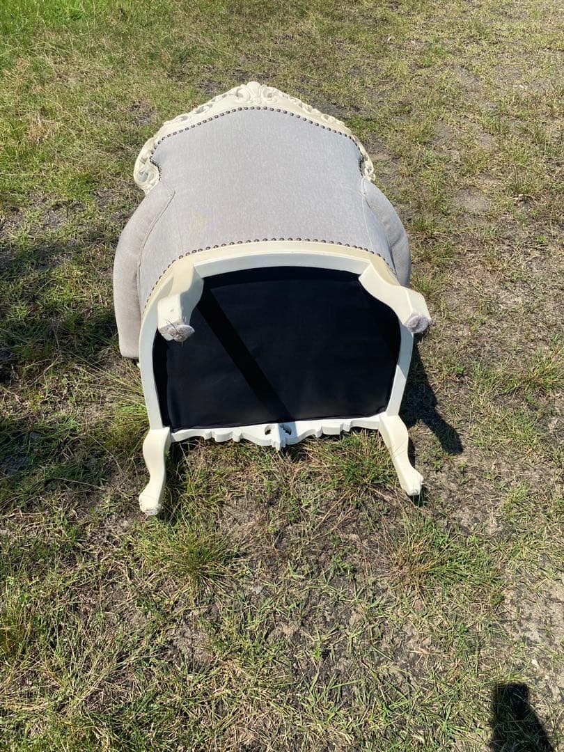 姫系　グレー　ホワイト　ロココ調　アンティーク調　猫足　1人掛けソファ