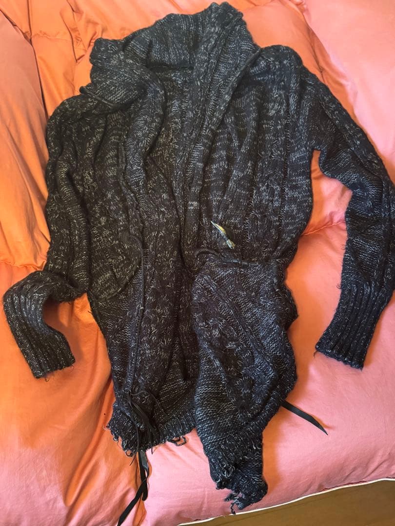 KMRi ケムリ　フリンジデザイン カーディガン 黒とグレー