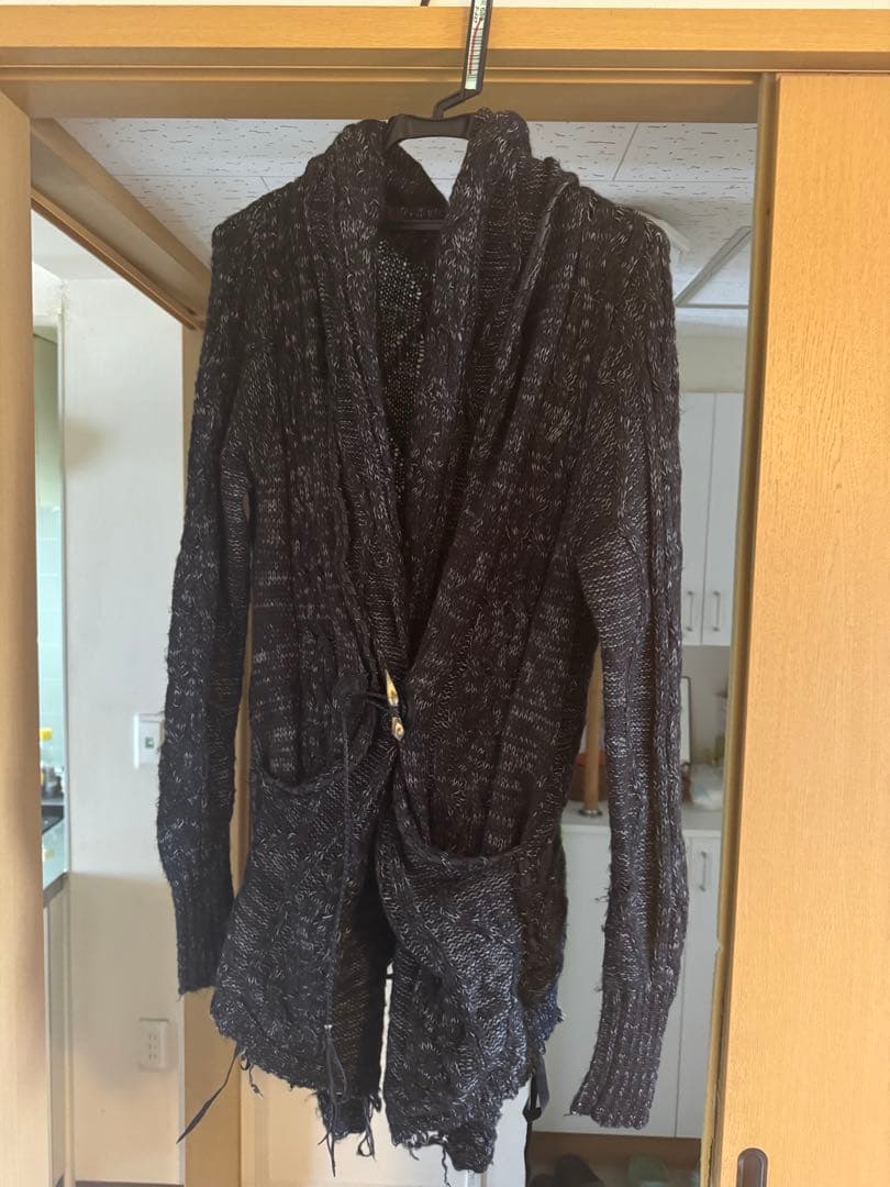 KMRi ケムリ　フリンジデザイン カーディガン 黒とグレー