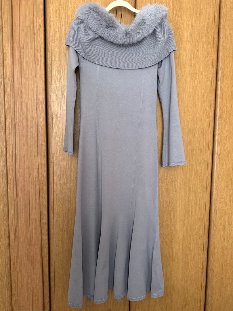 ワンピース Herlipto Ritz Faux FurMermaid Dress