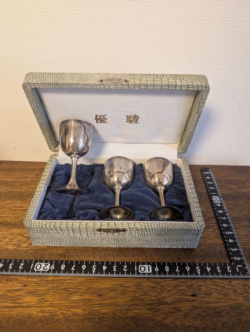 純銀　第17回日本ダービー　優駿記念　クモノハナ　銀杯　競馬グッズ　アンティーク