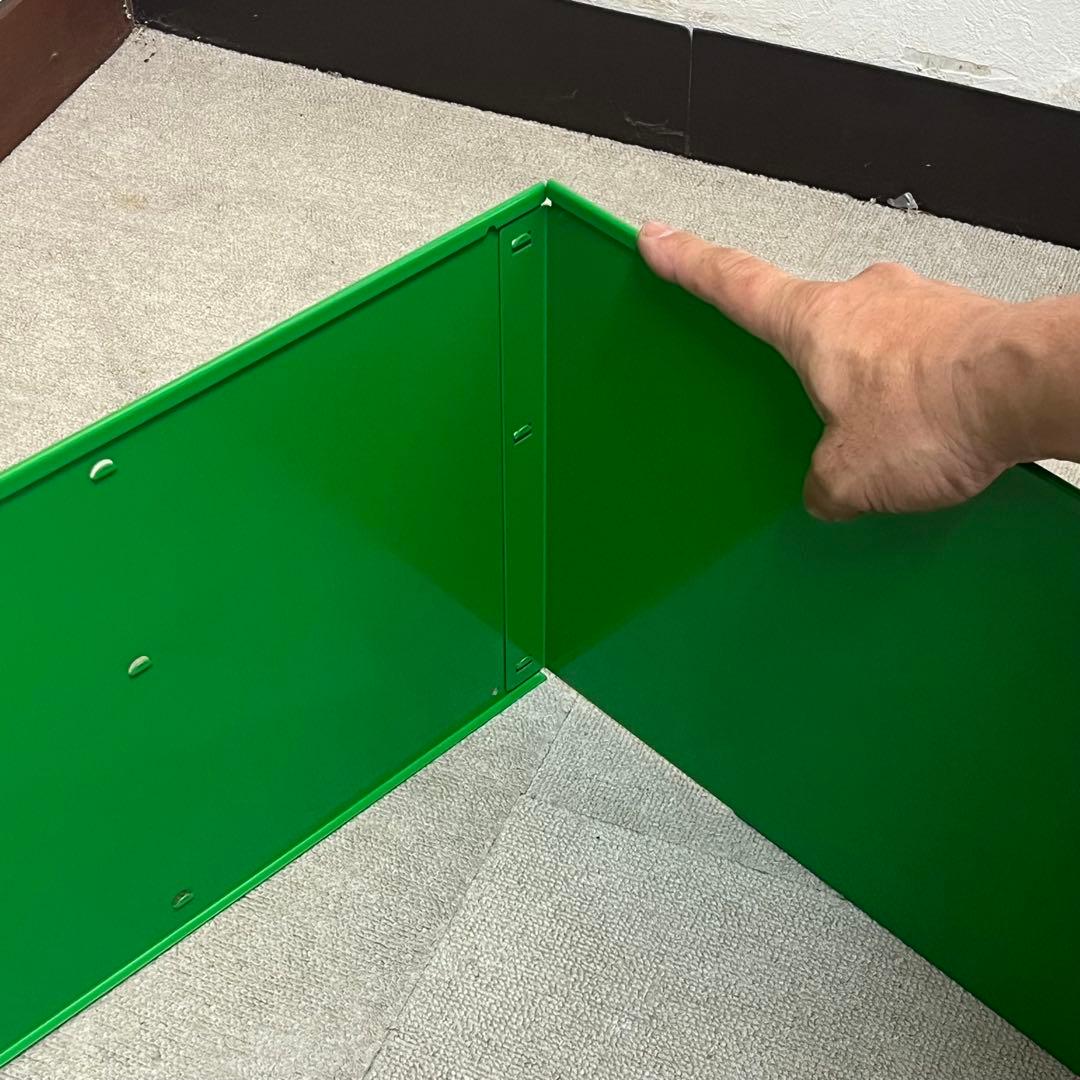 USM Haller ハラ－ D500 メタルボックス 色：グリーン（１）