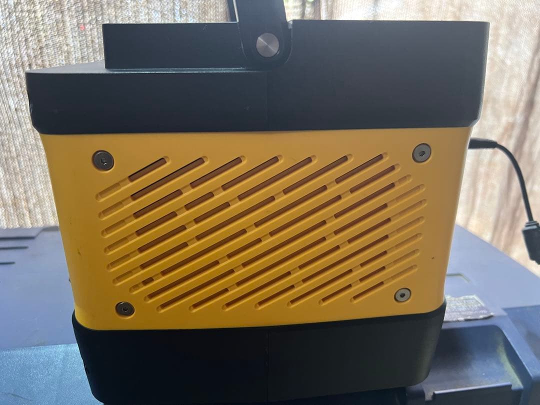 ポータブル電源600W
