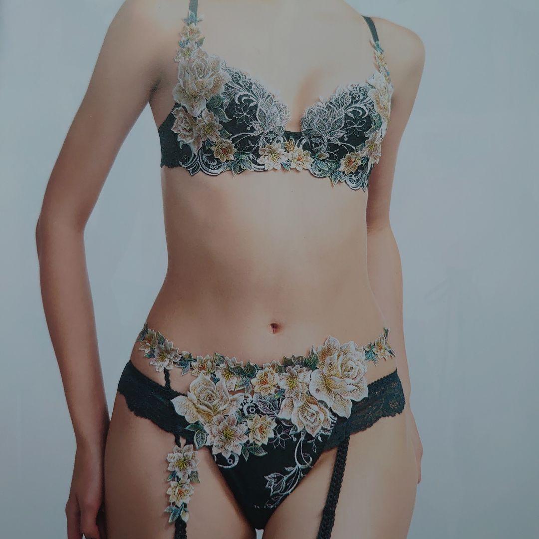 新品サルート09G店舗限定F75スタンダードLインドの花嫁婚礼衣装プレステージ