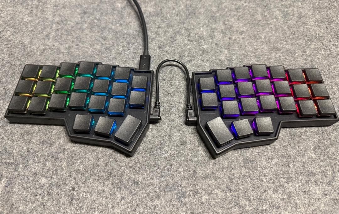 Corne V4 Chocolate カラムスタッガードキーボード