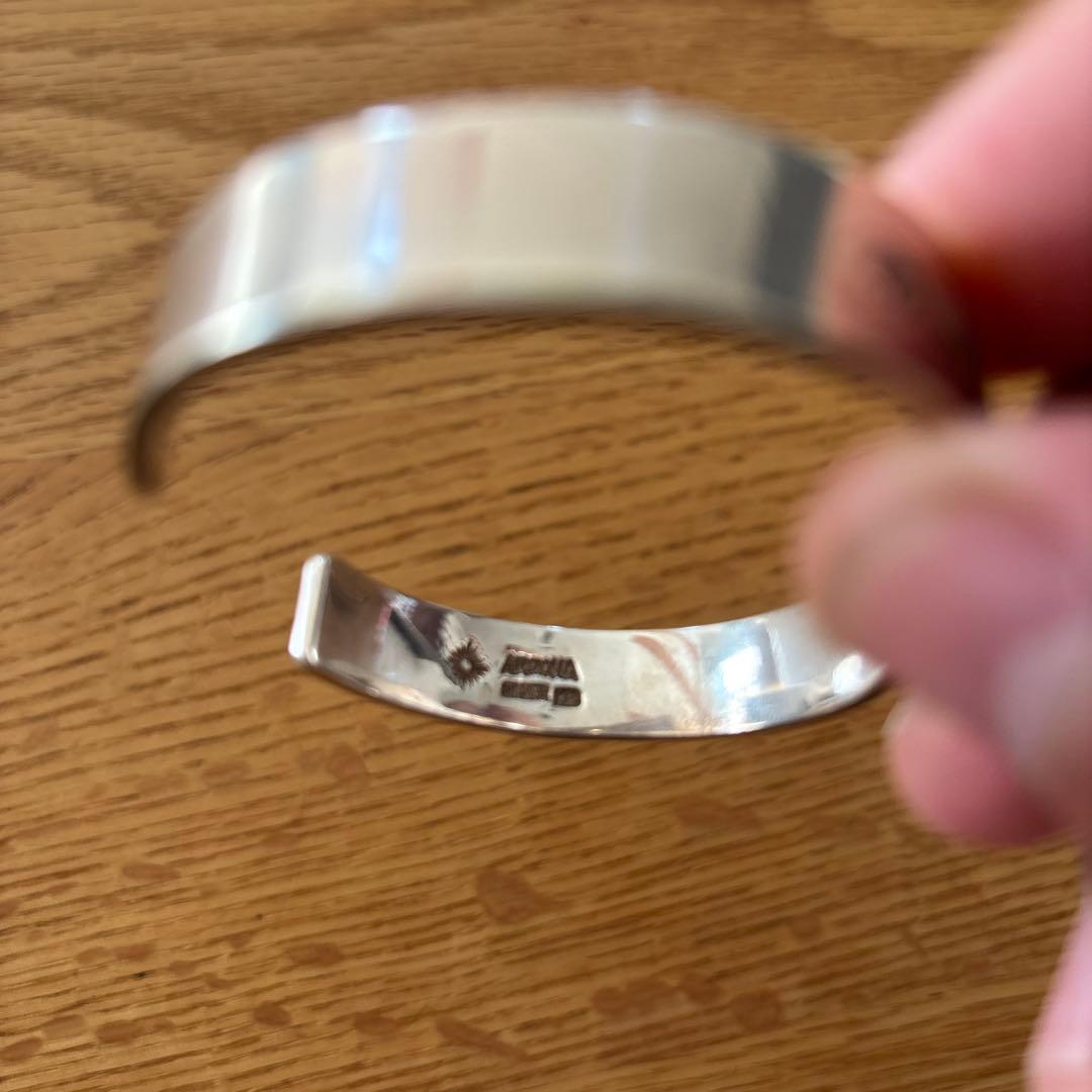 シルバー 彫刻模様 オープンバングル