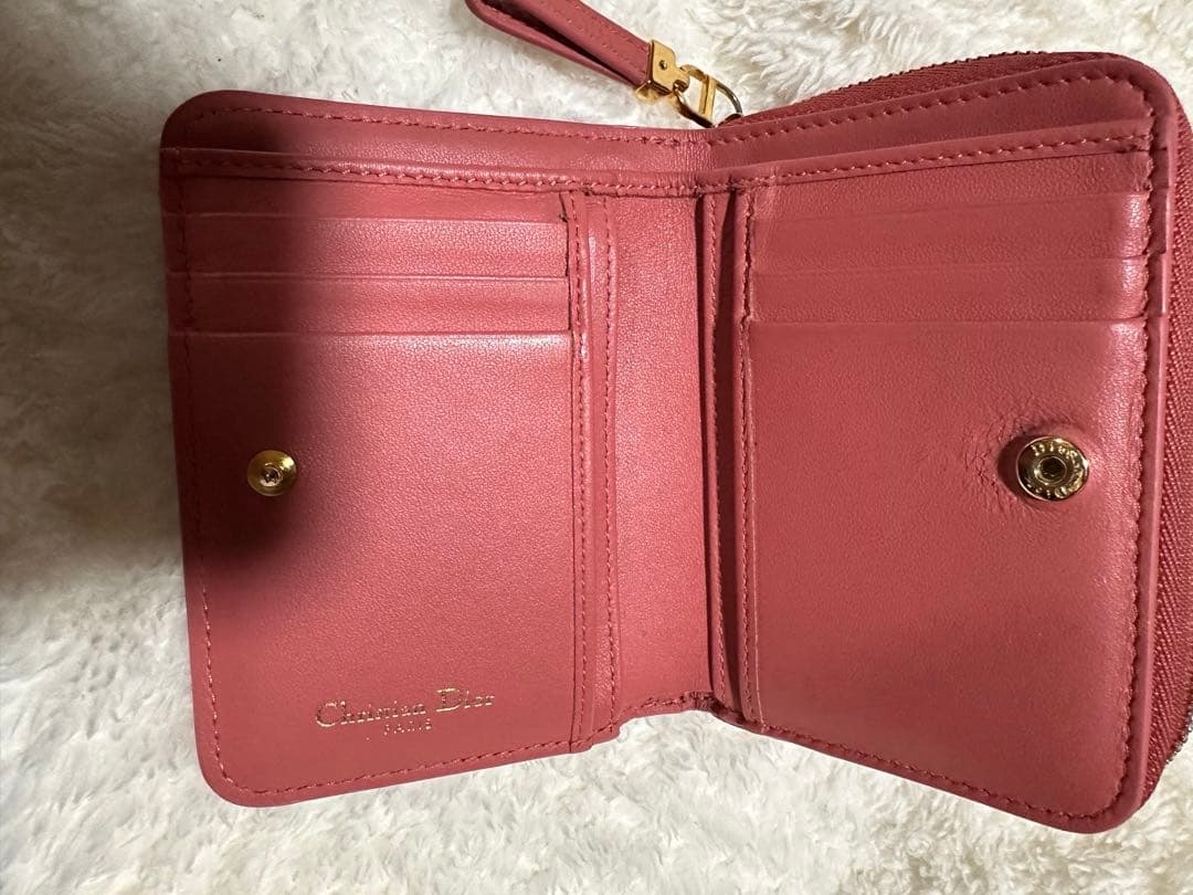 削除します欲しい方お早めに✨♡ディオール　カロスカーレットウォレット♡