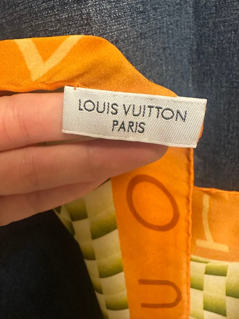 【美品】ルイヴィトン ダミエ スカーフ みどり オレンジ シルク100％