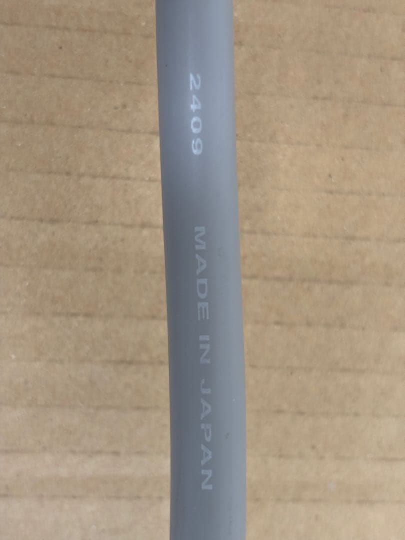 スピーカーケーブル 4S11G(グレー ) 9.5m✖️1 輪10.5m✖️1輪