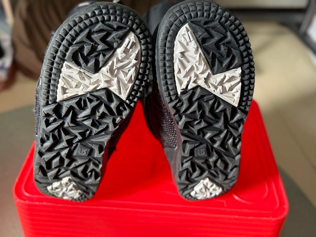 バートン　Burton スワス　スノーボード27.5 インソール新品　ブーツ