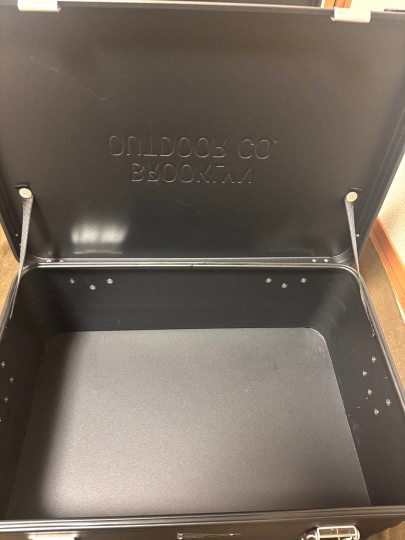 ブルックリンアウトドアカンパニー　アルミコンテナ　ブラックMサイズ　2個セット