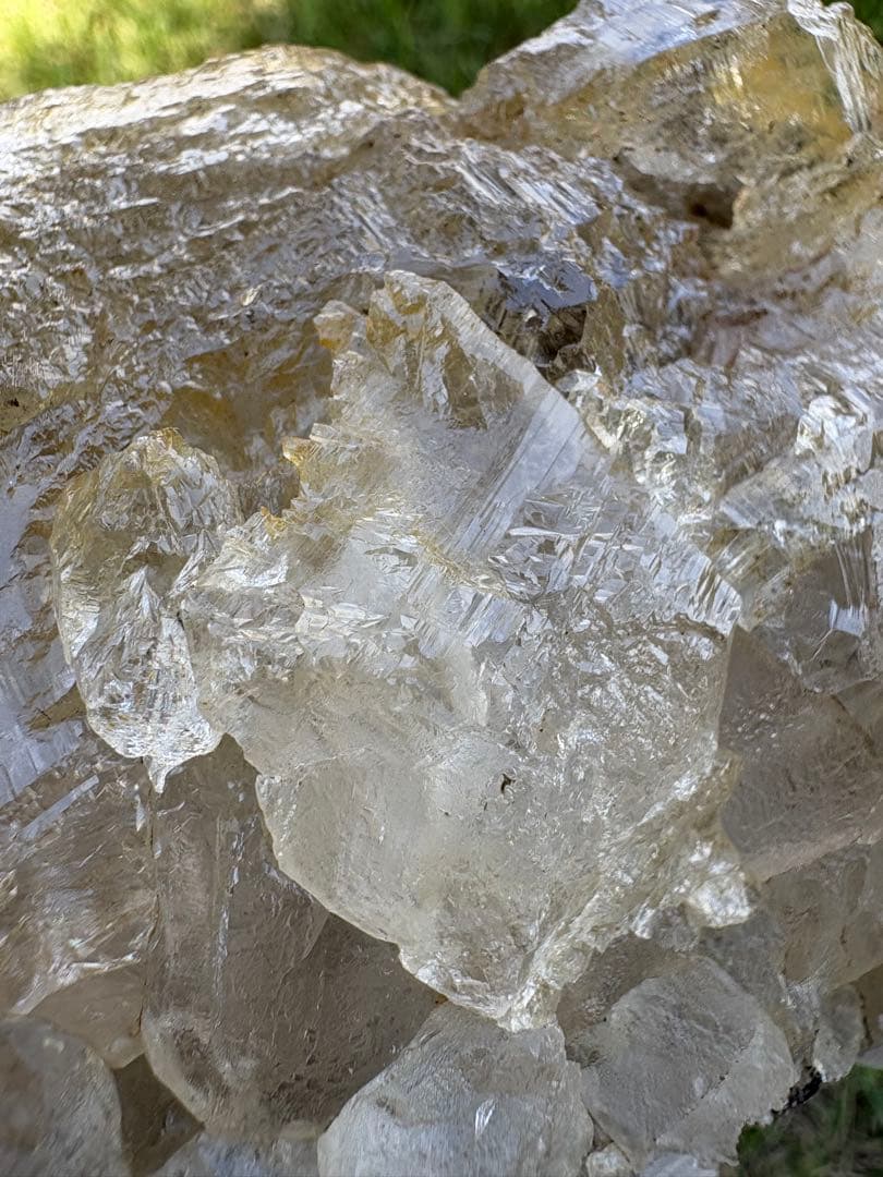 【匿名発送】1 kgオーバー 蝕像水晶（ゴールデンヒーラー）