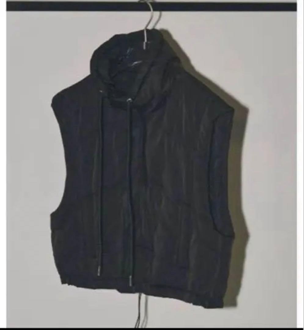 トゥデイフル　ブラック ベスト