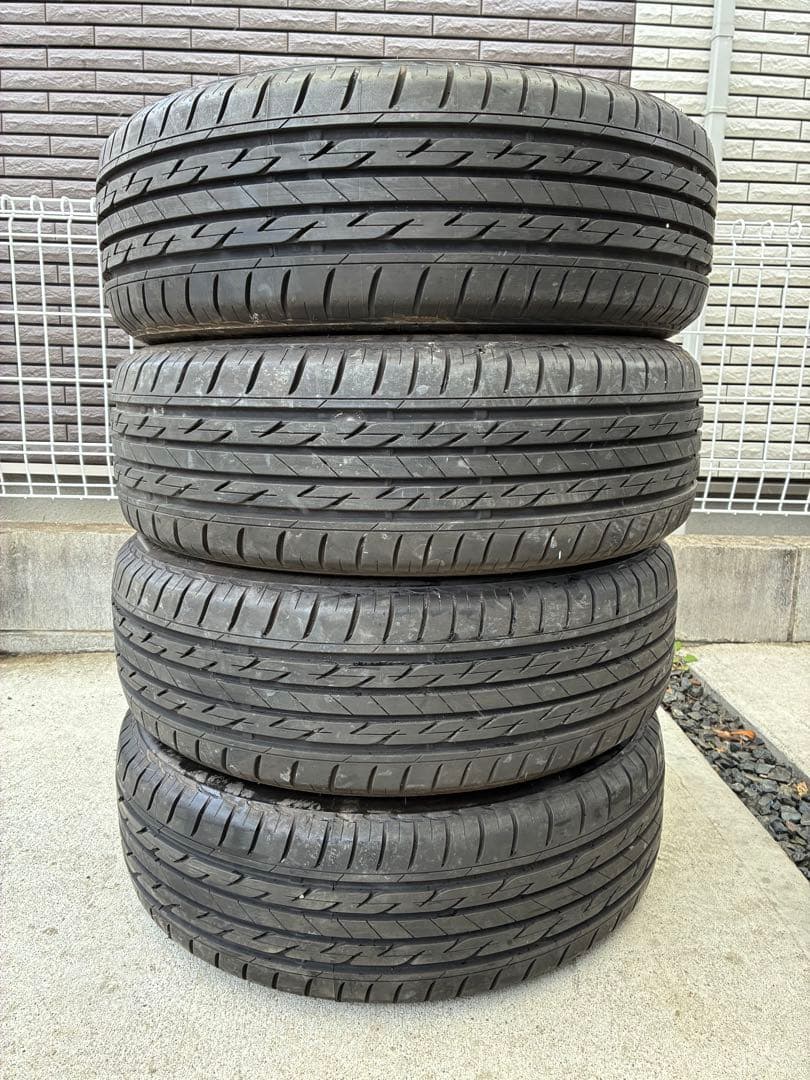 送料込み185/60r15ブリヂストン　ネクストリー22年製造4本セットバリ山