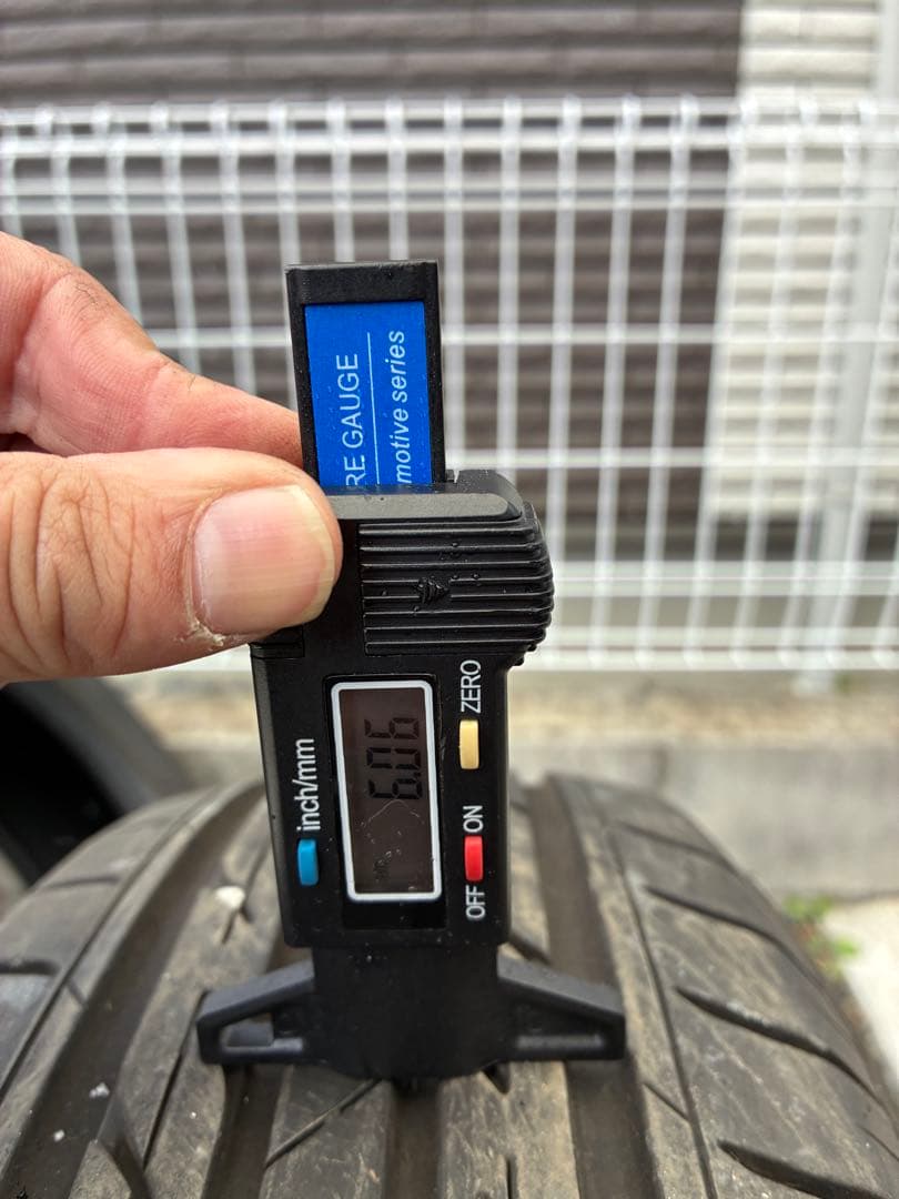 送料込み185/60r15ブリヂストン　ネクストリー22年製造4本セットバリ山