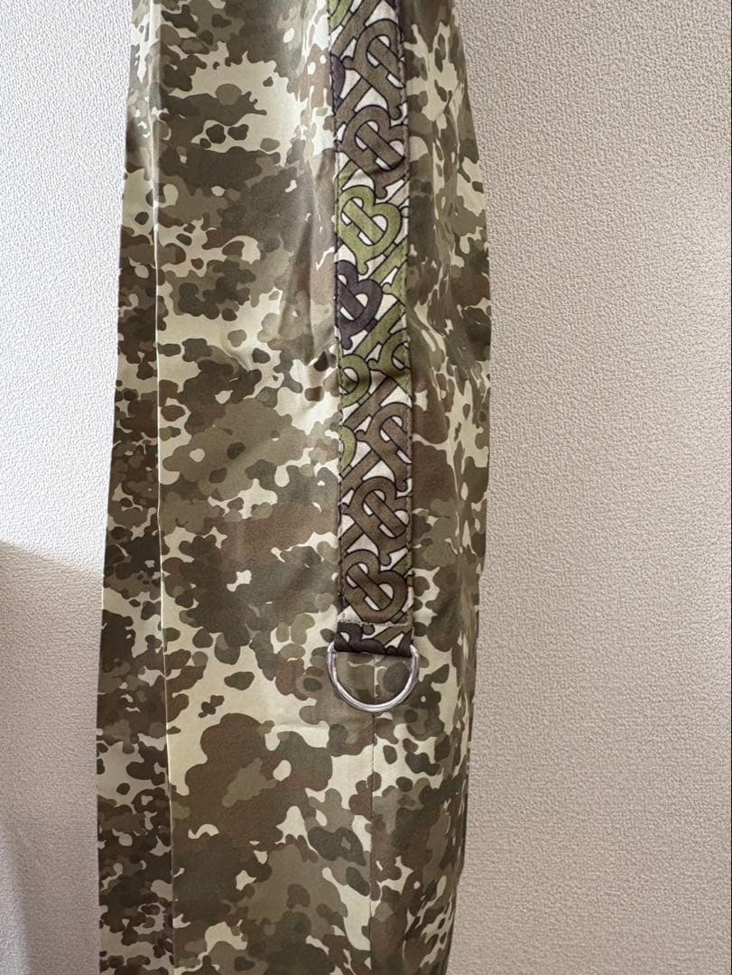 s337 BURBERRY LONDON ENGLAND 迷彩　TB パンツ