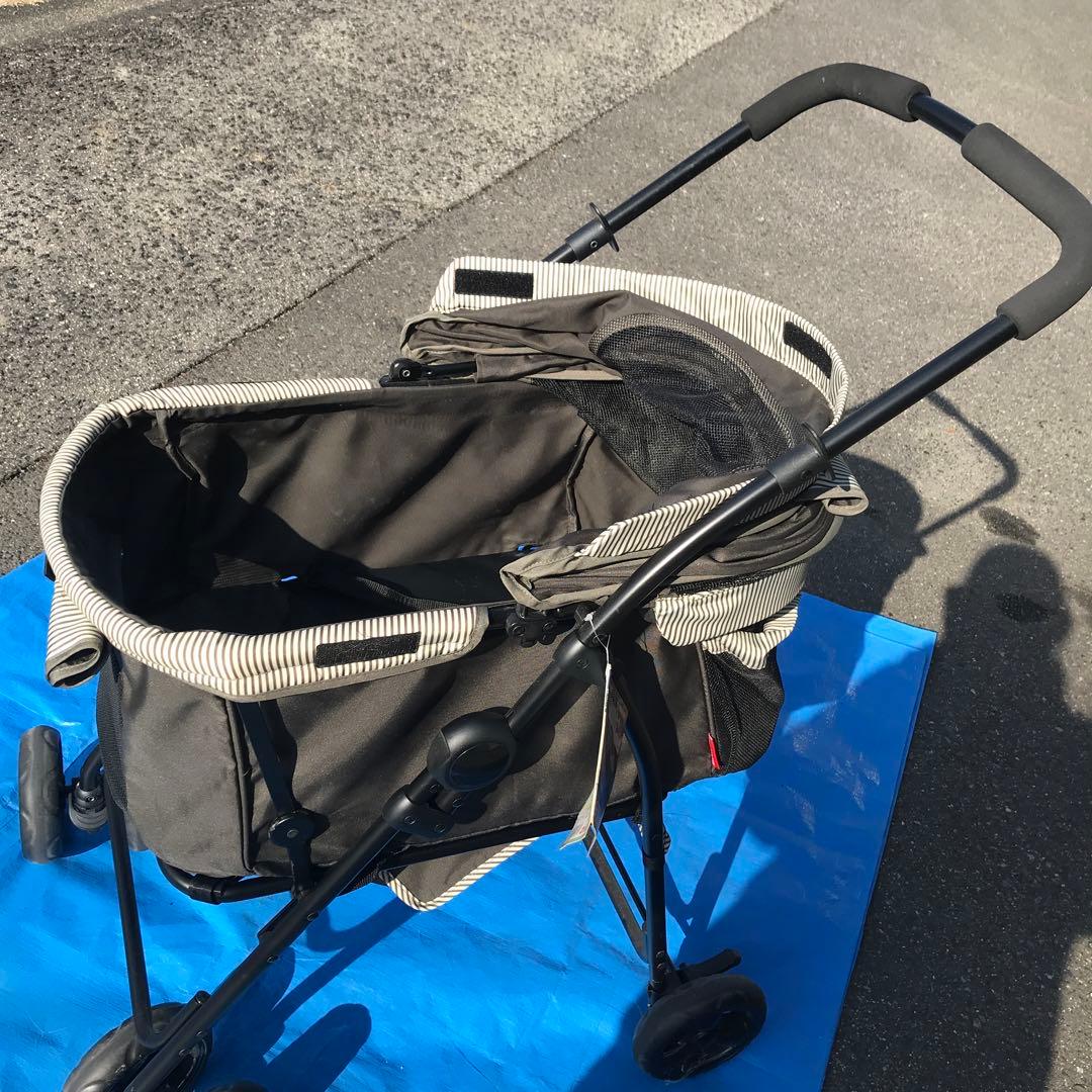 ※ただいまお値下げ中 ※ ブラック ペットカート 　発送はお盆明けになります。