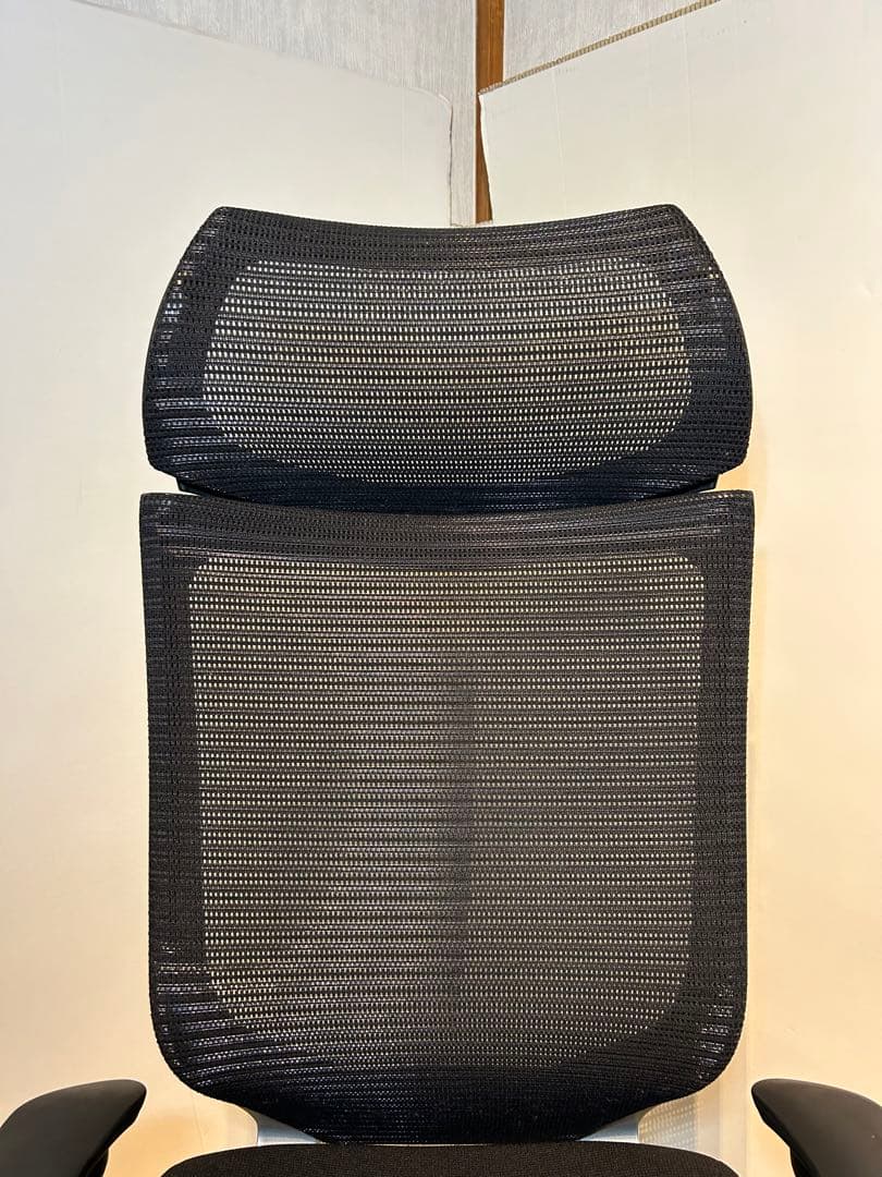 オカムラ　バロン　エクストラハイバック　ブラック　２０１１年製（１０／１６）