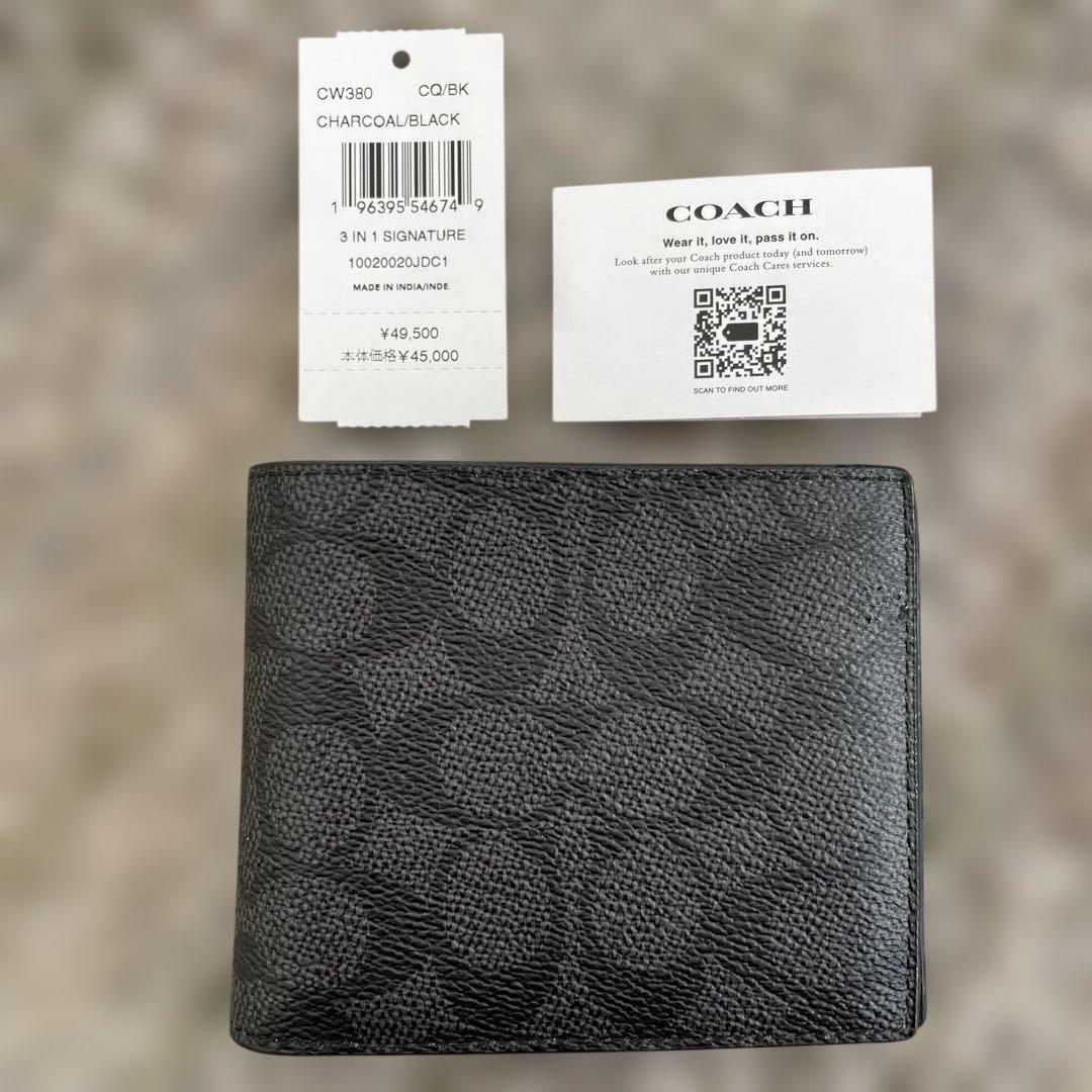新品未使用　49,500円　COACH 二つ折り財布
