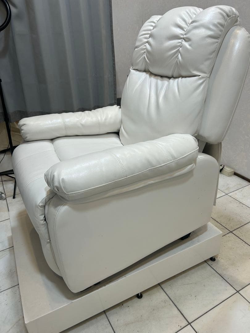 yu-電動ラウンジチェア SHIFFON jrリクライニングソファ