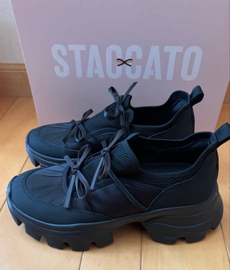 STACCATO/スタッカート ホーミーリボンボリュームスニーカー