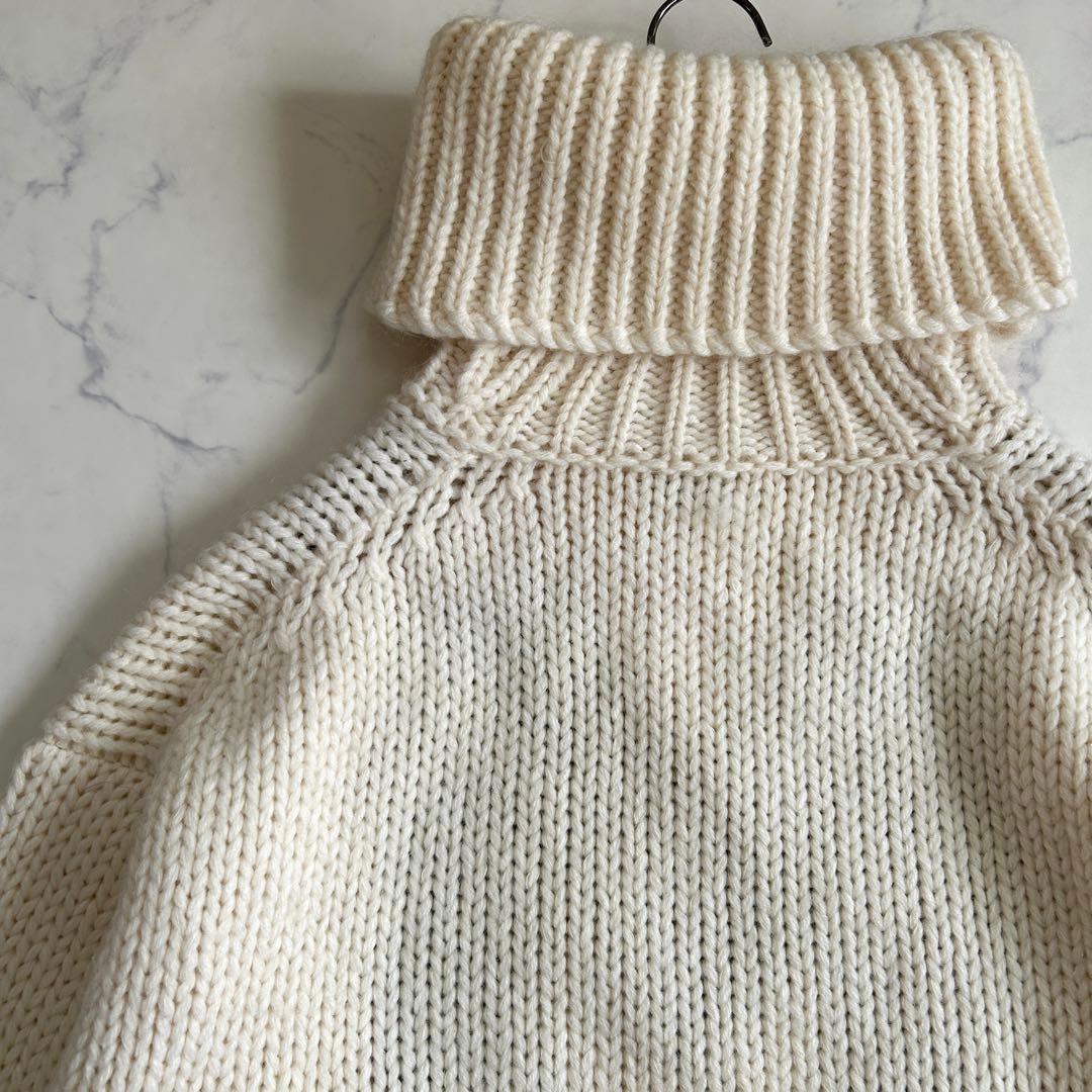 美品 モンクレール 高級アルパカ混 ビッグ「M」ロゴ タートルネック ニット