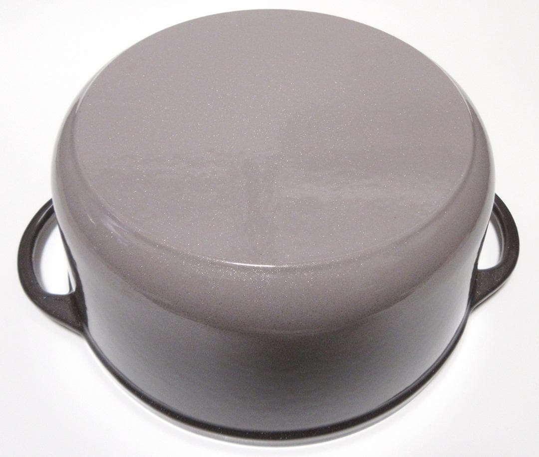 【極美品】VERMICULAR バーミキュラ 鋳物ホーロー鍋 26cm