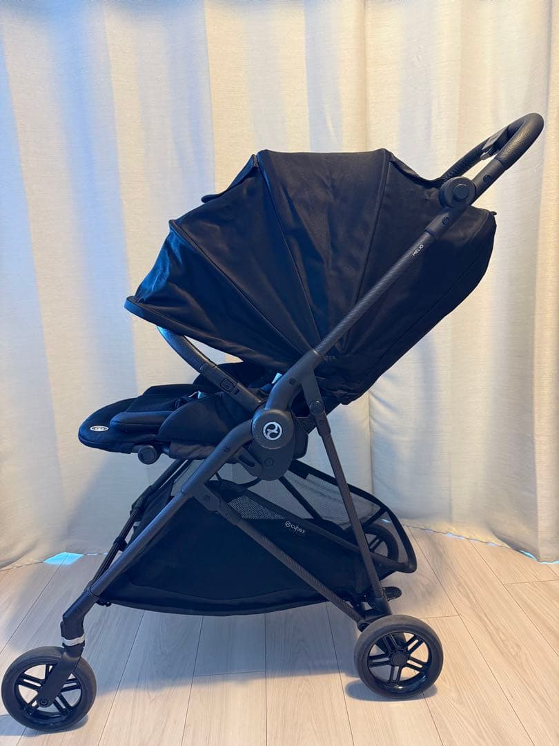 cybex MELIO サイベックス　メリオカーボン　ブラック ベビーカー