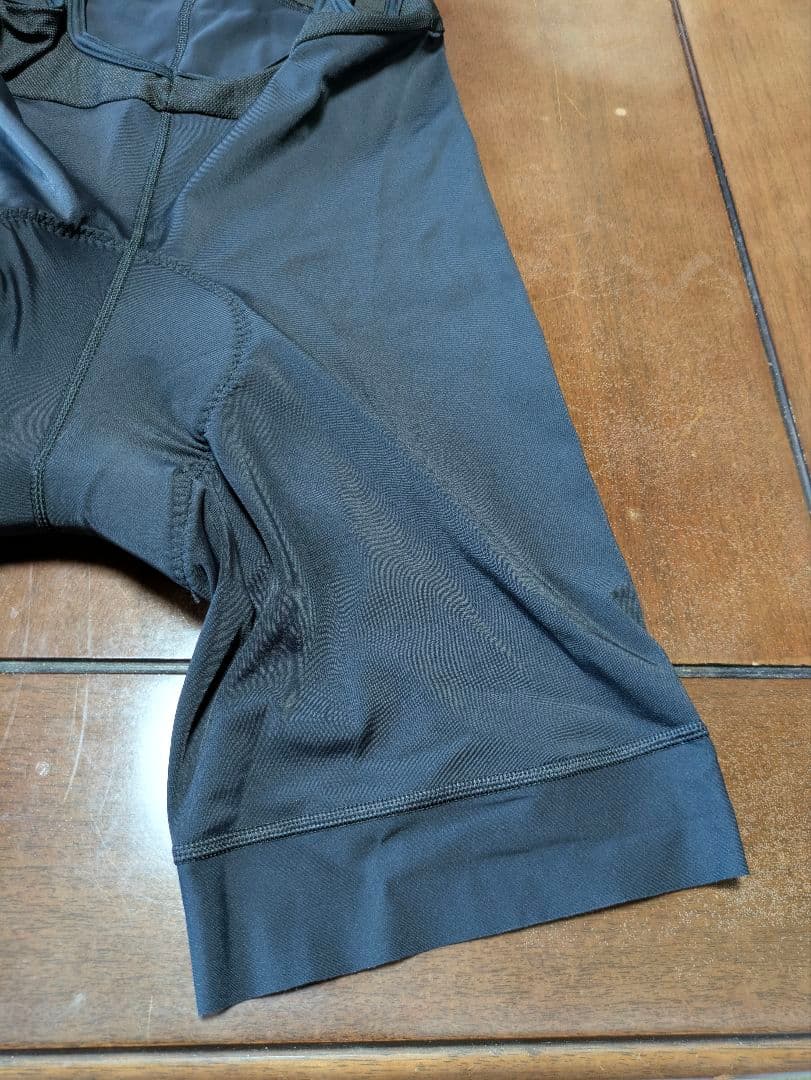 美品 KAPELMUUR 半袖ジャージ＆ビブショーツ Ｌサイズ