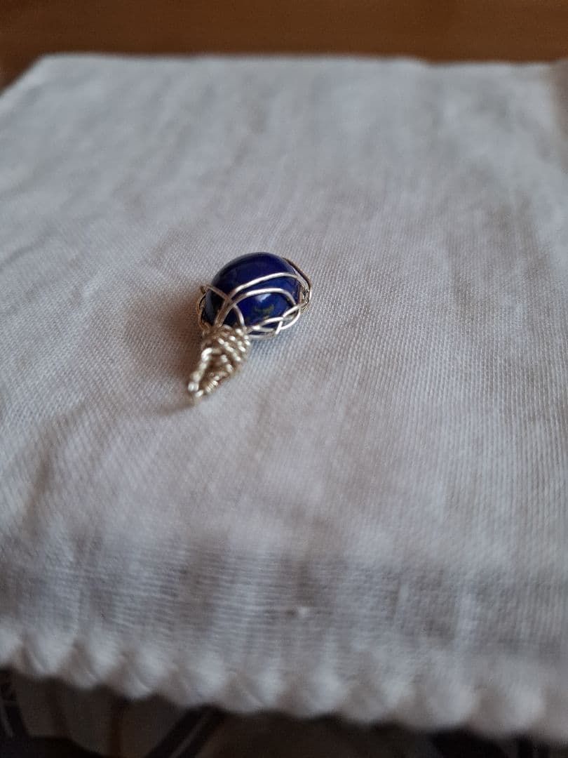 ラピスラズリ　ハンドメイドチャーム