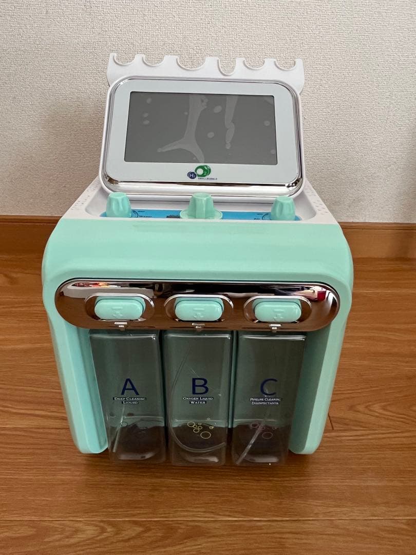 ほぼ新品！ハイドラフェイシャル