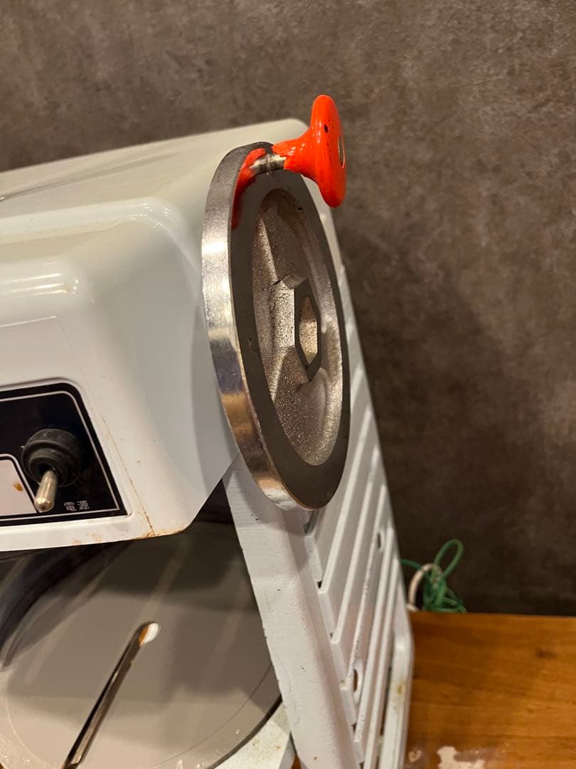 コメントいただけたら1万円OFF！箱あり　初雪かき氷機　HF-300P2