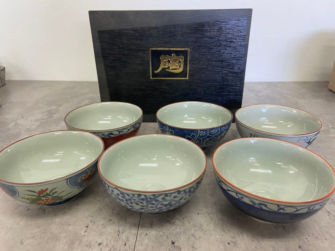 # 陶器 茶碗6個入り 京絵変り　六客茶付揃 有田焼