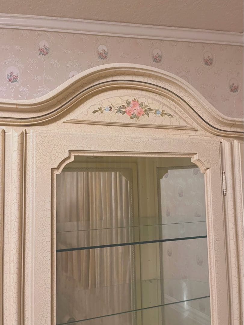 シリック調　キャビネット　イタリア製家具　ロココ調　クラクレ　白家具　希少