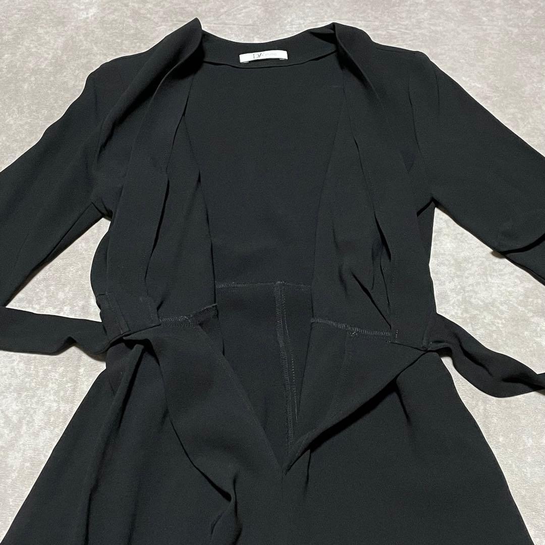ダイアンフォンファステンバーグ　DVF （2） オールインワン　Vネック　黒