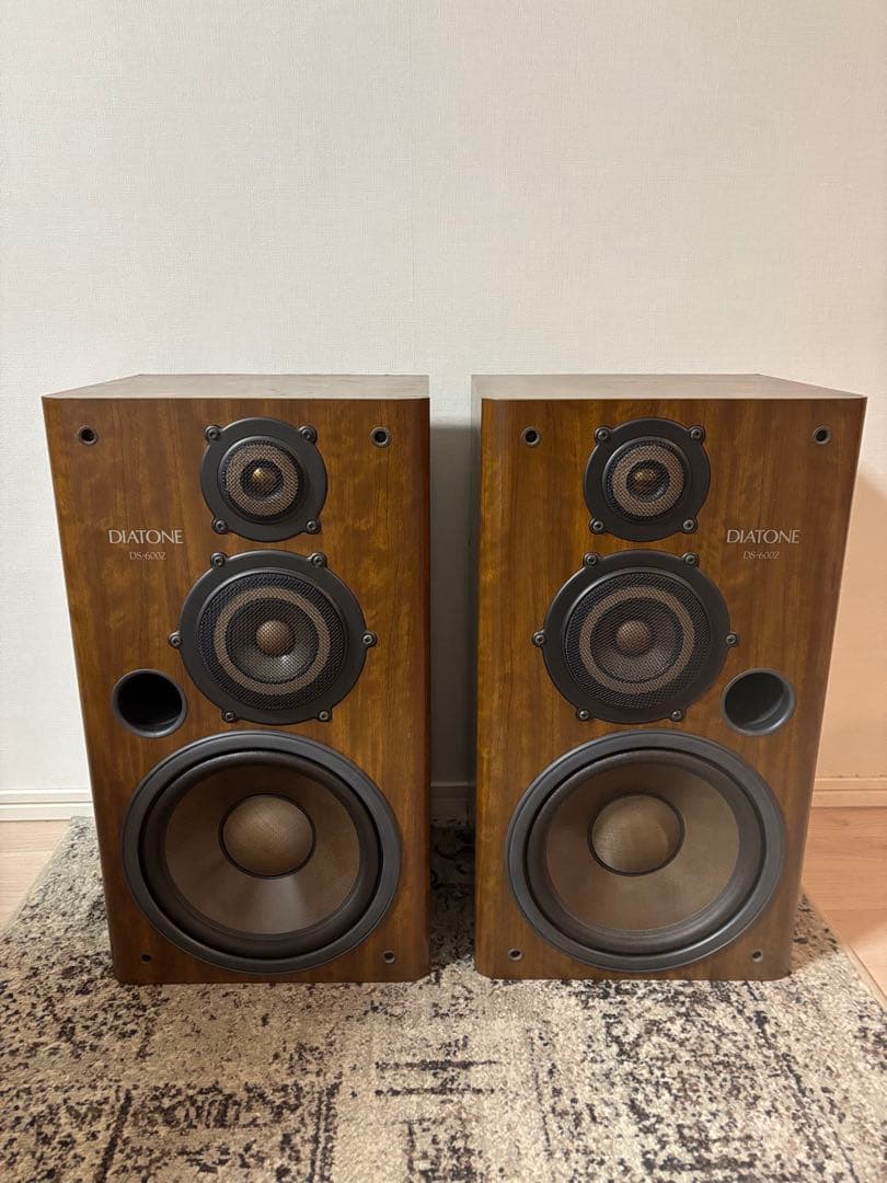 DIATONE/ダイヤトーン DS-600Z ペアスピーカー　右側