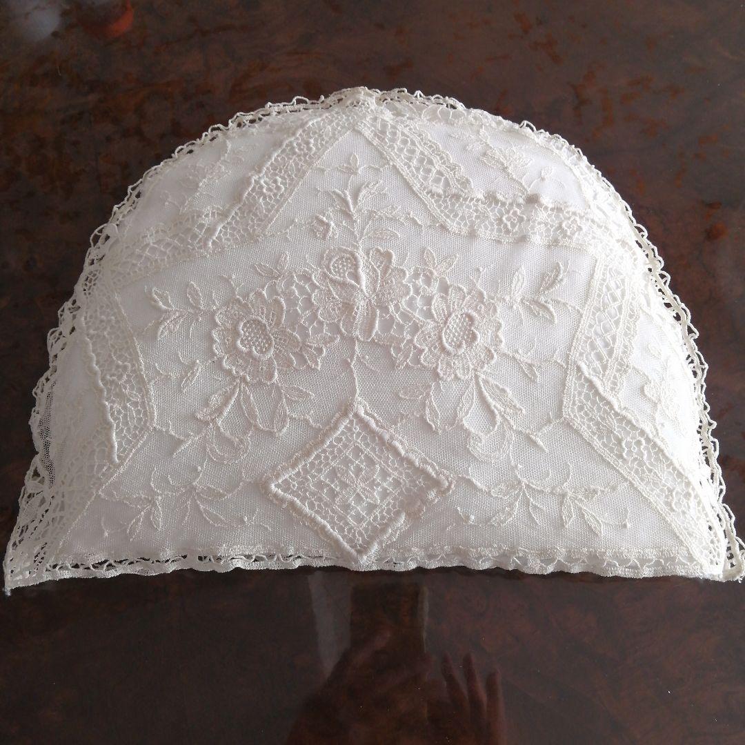 英国　アンティーク　レースのティーコジー
