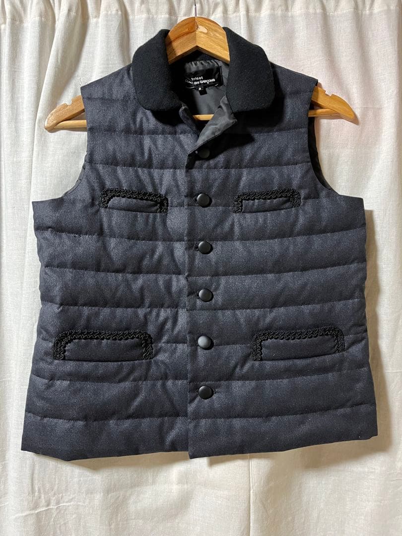 トリココムデギャルソン ダウンベスト グレー