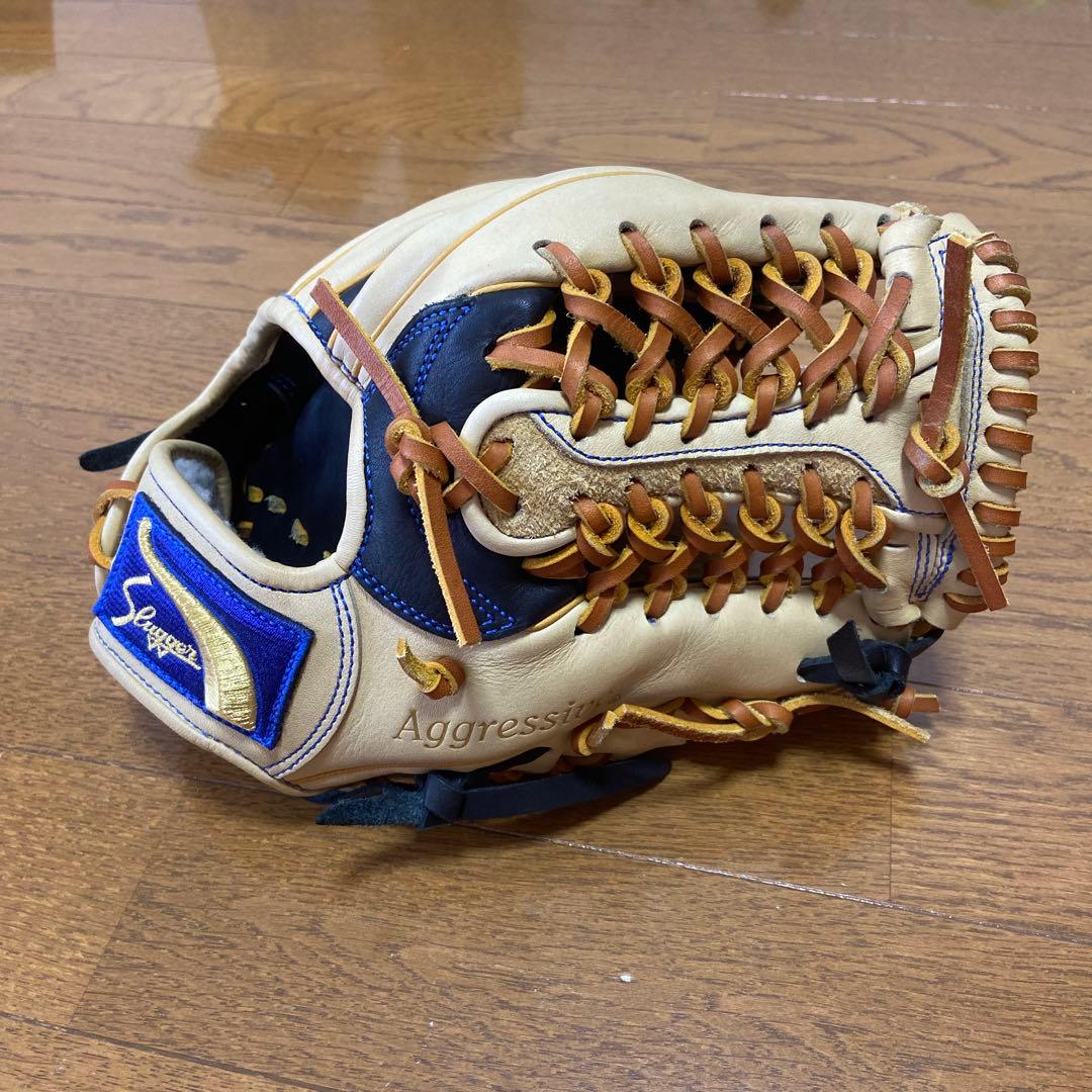 スラッガー軟式内野手用　京田モデル