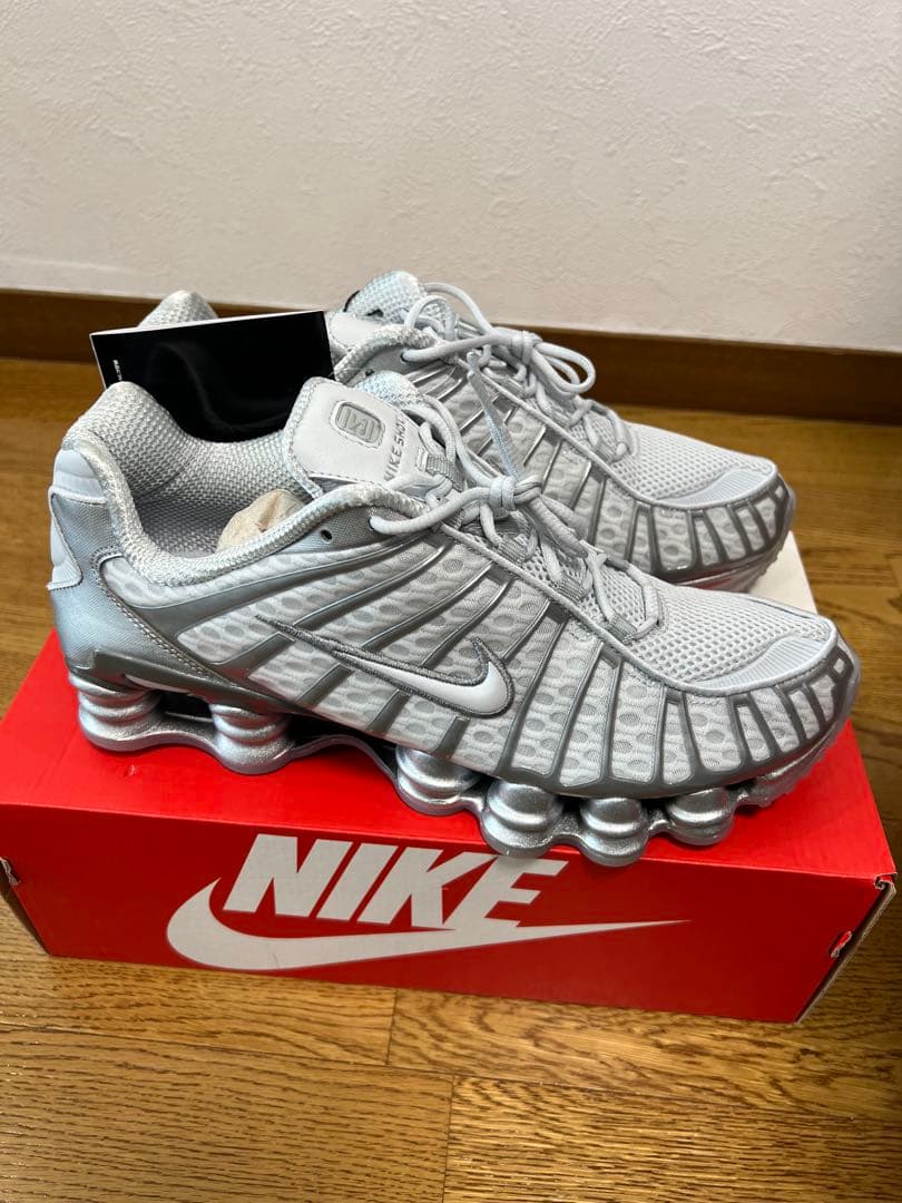 靴 W NIKE SHOX TL
