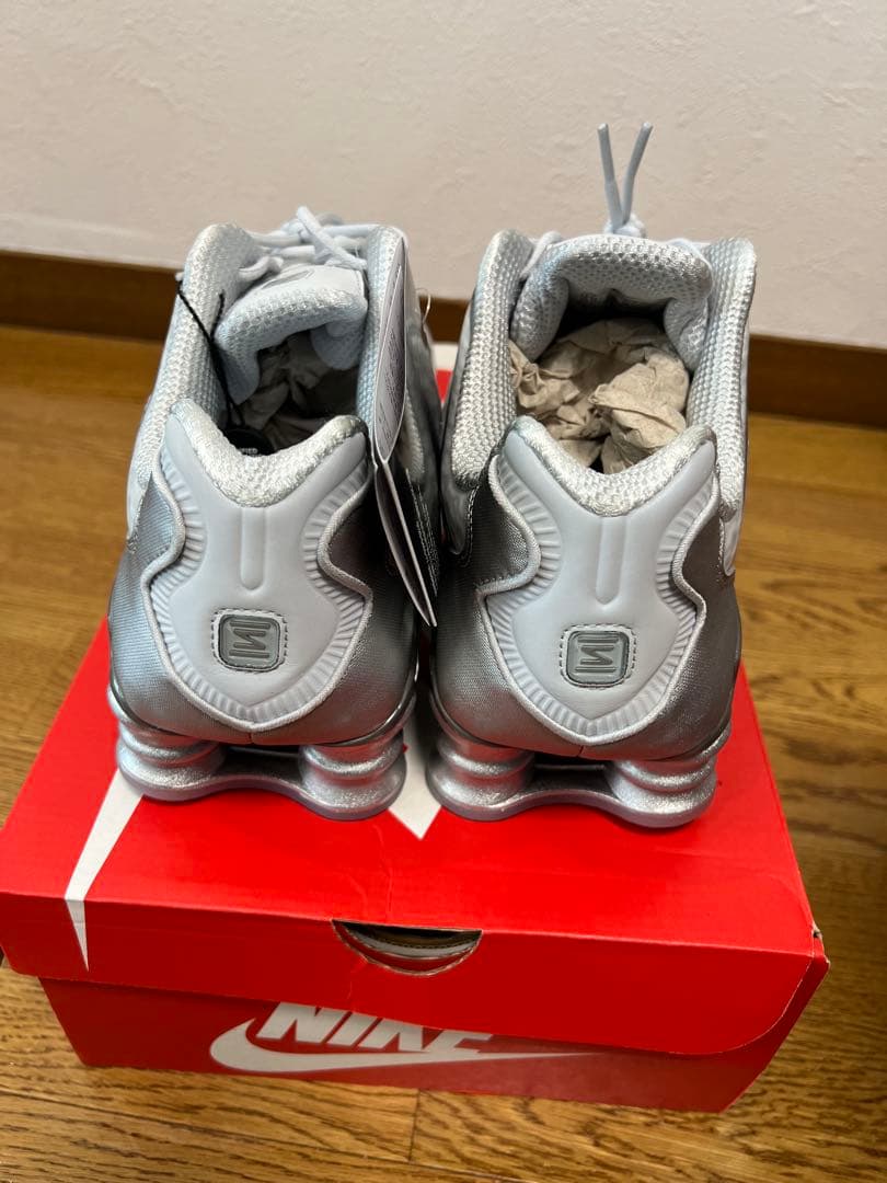 靴 W NIKE SHOX TL