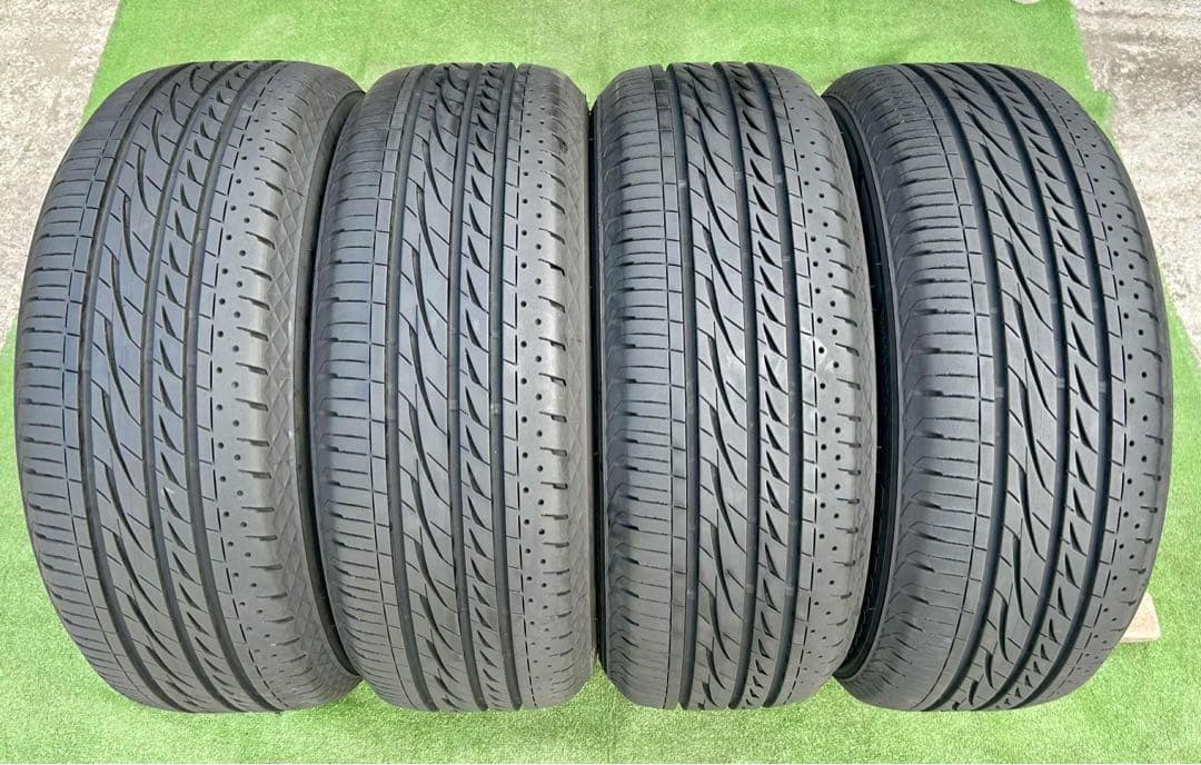 215/55 R18 BRIDGESTONE REGNOラジアルタイヤ2023年