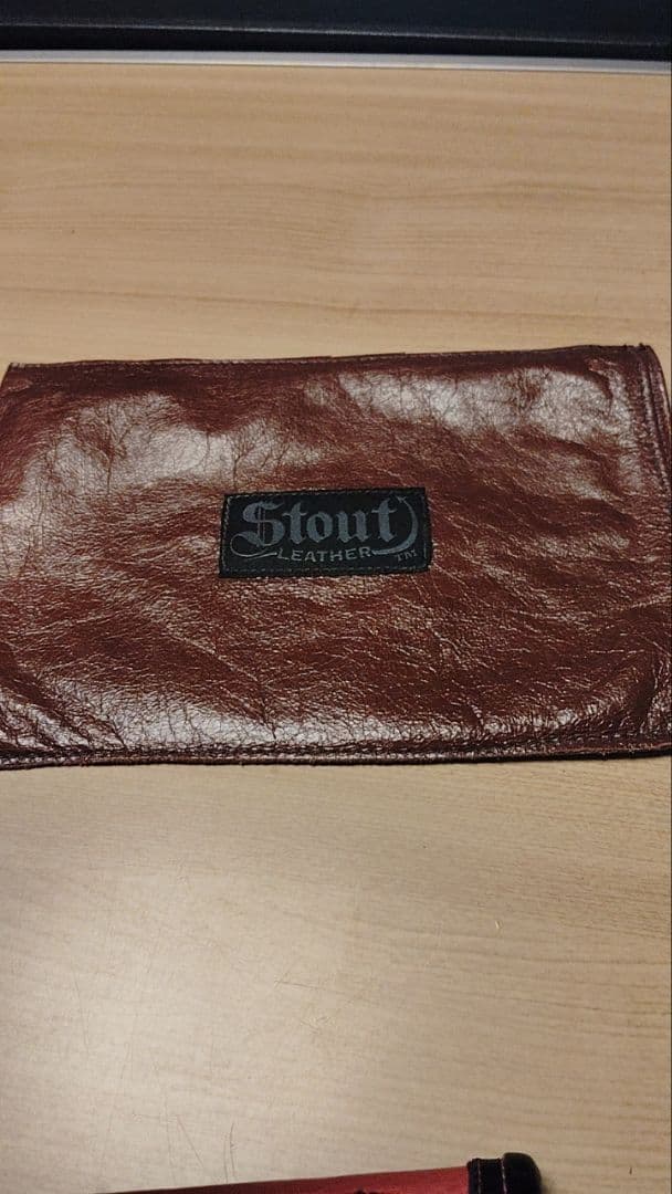 美品　スタウトレザー　長財布　（検ビルウォールレザー