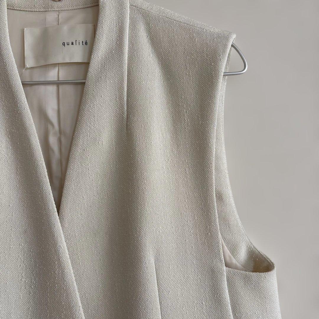 カリテ　ツィード　ジレ