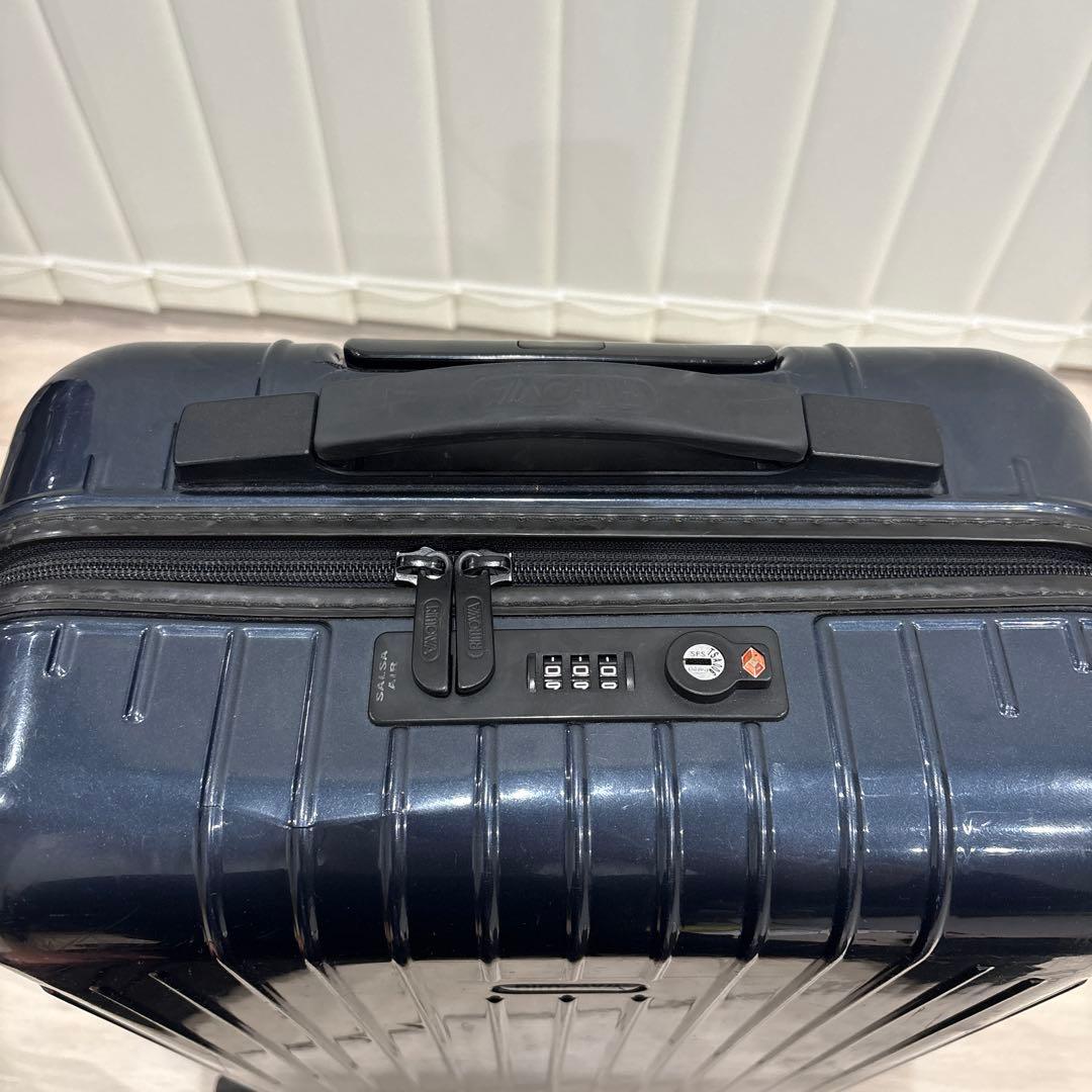 RIMOWA 機内持ち込み　四輪　サルサエアー　33L キャビン