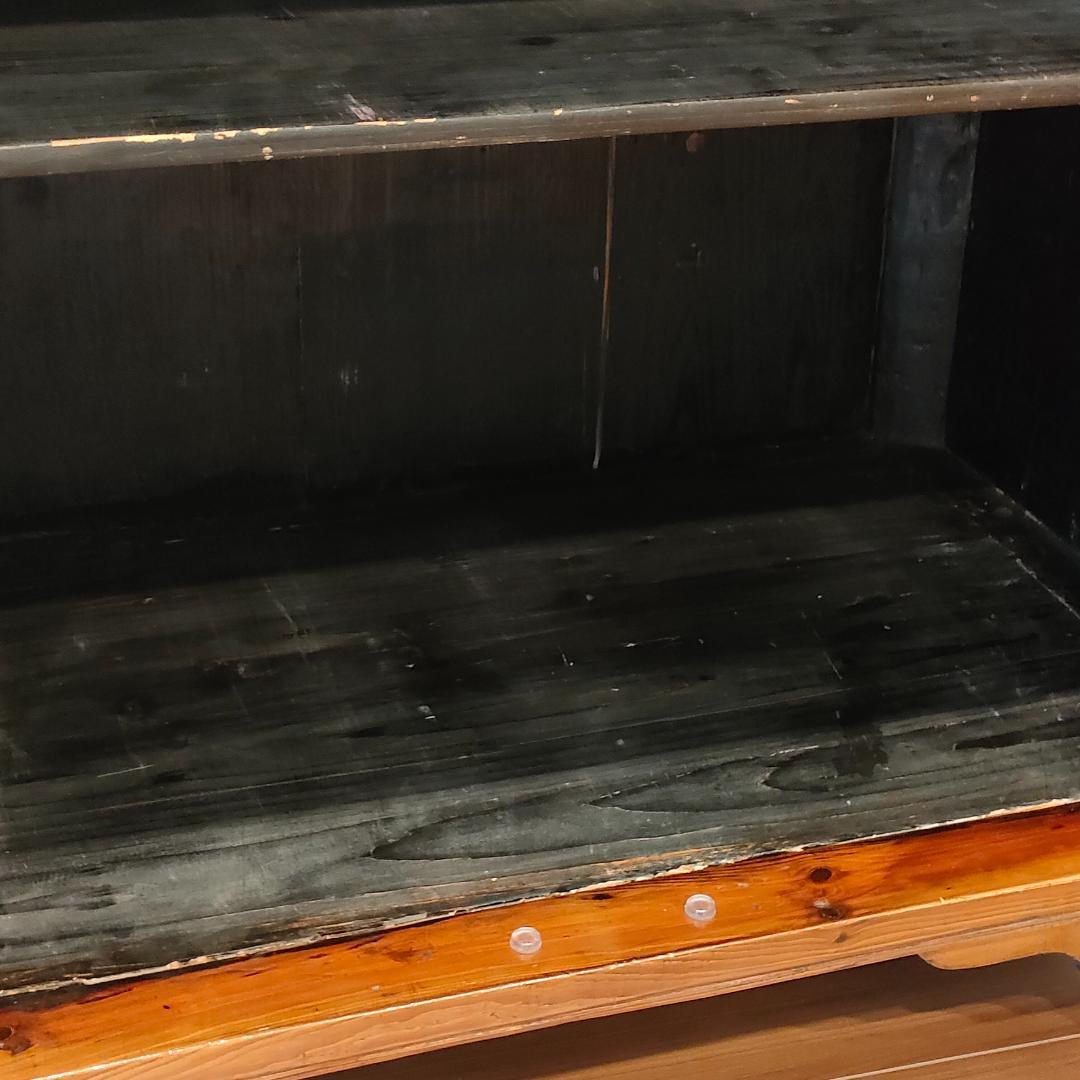 ヴィンテージ　キャビネット　鍵付き　開き扉　収納棚