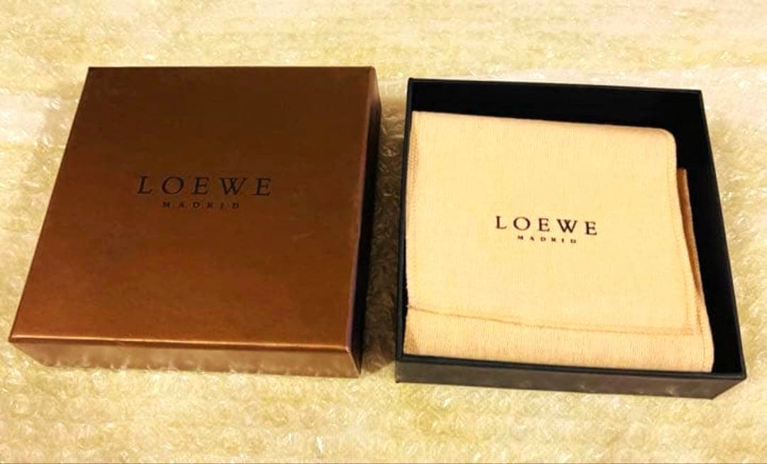 ロエベ　LOEWE 二つ折り財布　ブラック　新品未使用　ヴィンテージ