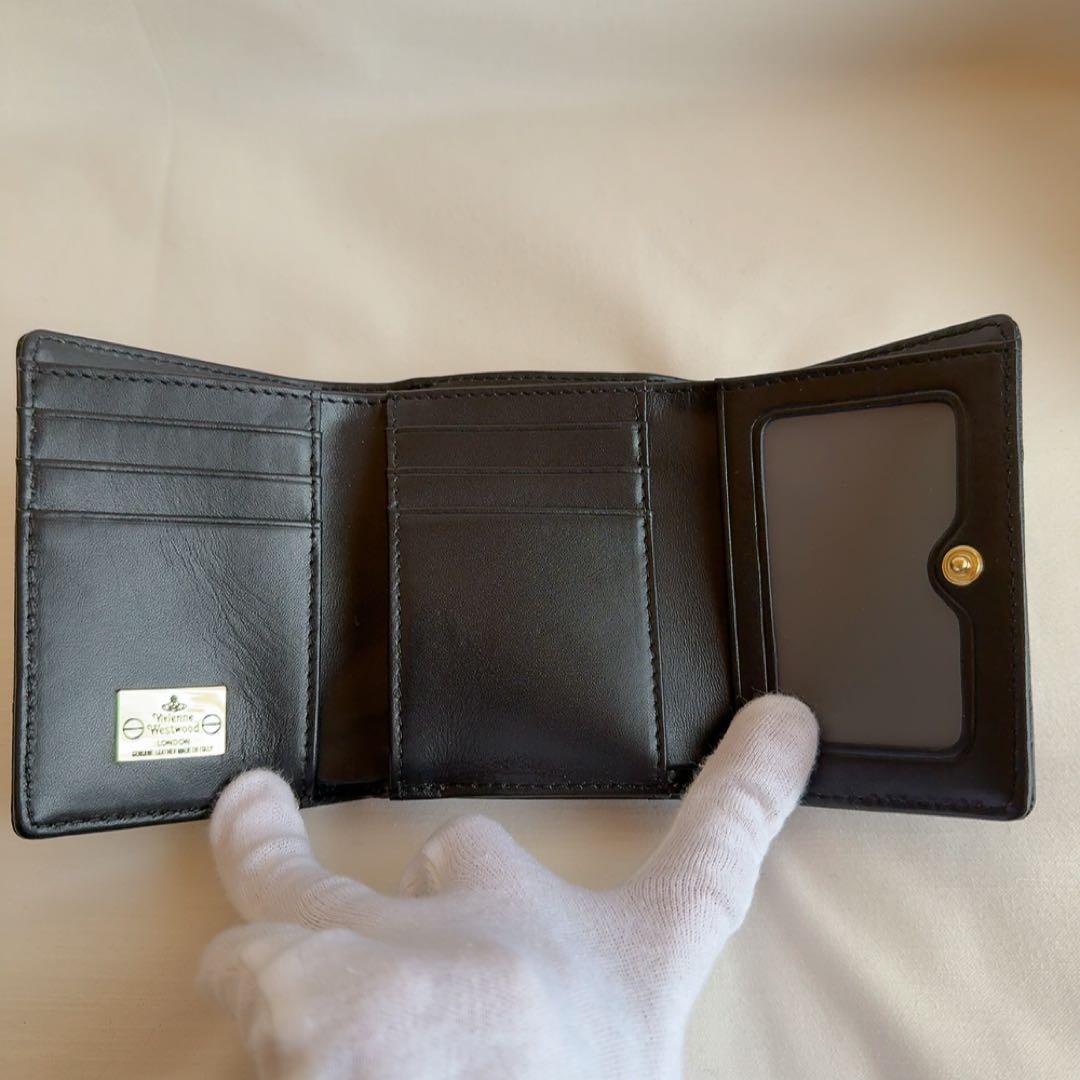 ☆新品☆Vivienne Westwood 財布 三つ折り ウォレット がま口