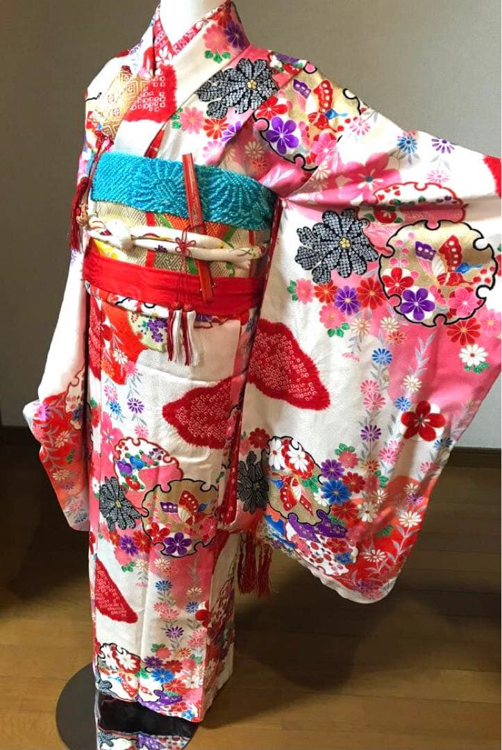七五三7歳着物セット　正絹　絞り入り　可愛い和花　蝶❤️髪飾り　バック